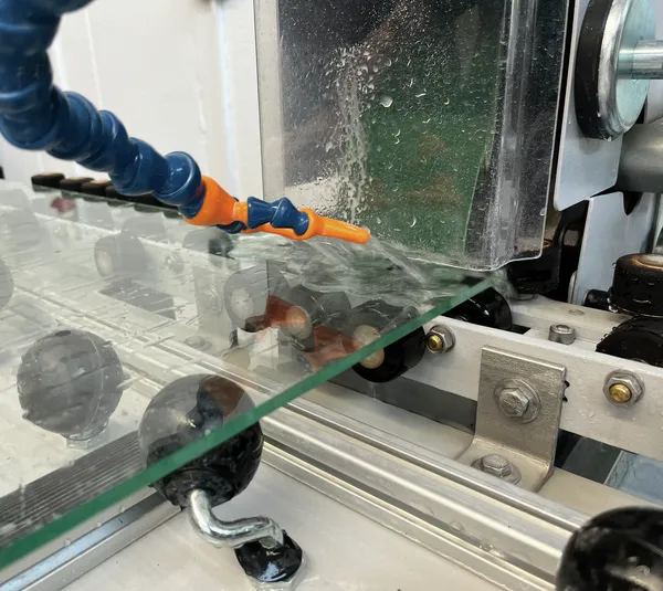 Banda abrasiva diamantada para vidrio KGS Swiflex® SDA  Banda abrasiva diamantada para vidrio KGS Swiflex® SDA