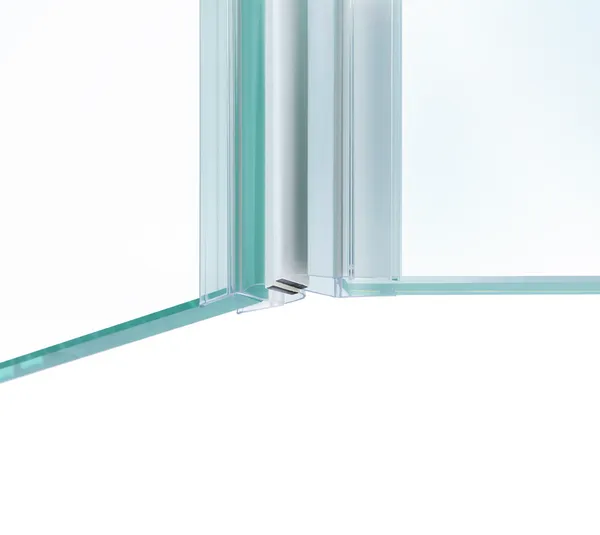 Shower door seal with magnet 135° Shower door seal with magnet 135°